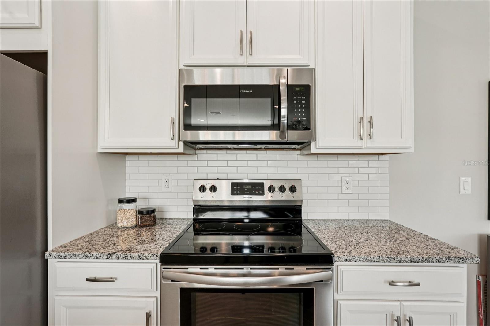 Image 16 of 45 For 100 Navigation Circle Na