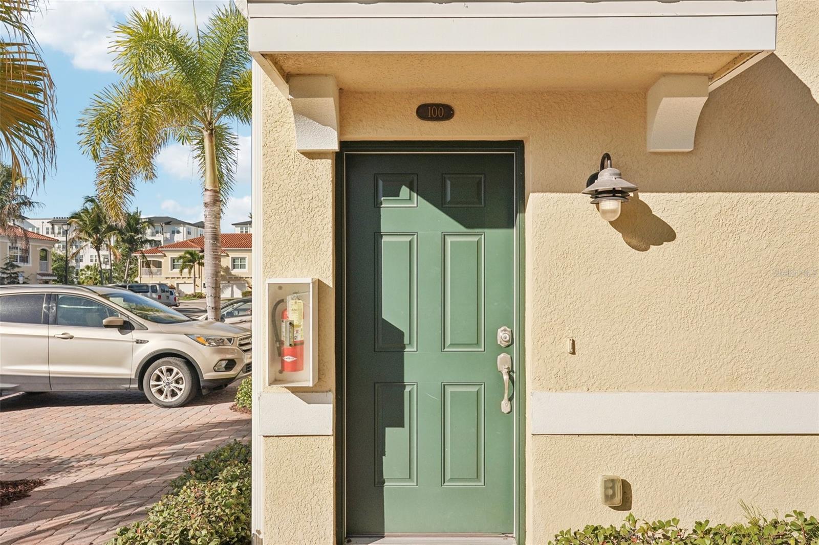 Image 6 of 45 For 100 Navigation Circle Na