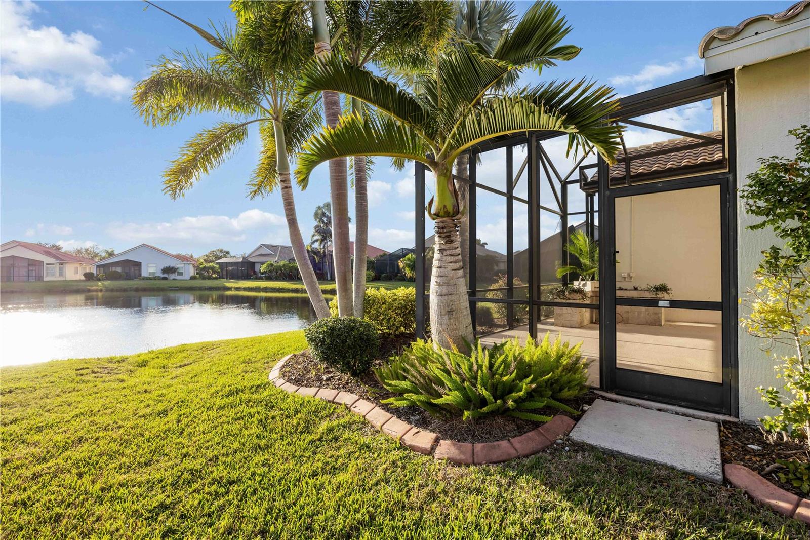 Image 18 of 27 For 6514 41st Court E