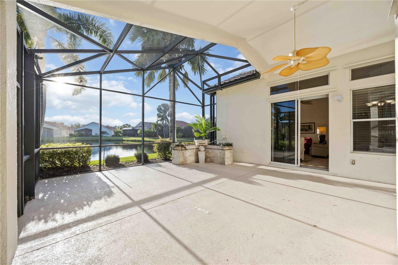 Image 19 of 27 For 6514 41st Court E