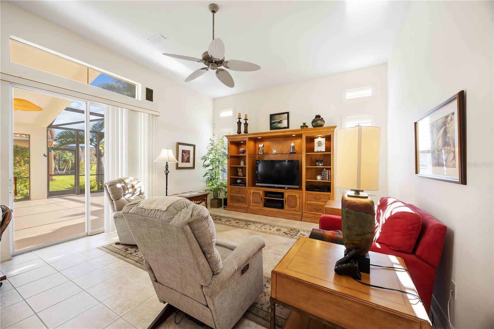 Image 6 of 27 For 6514 41st Court E