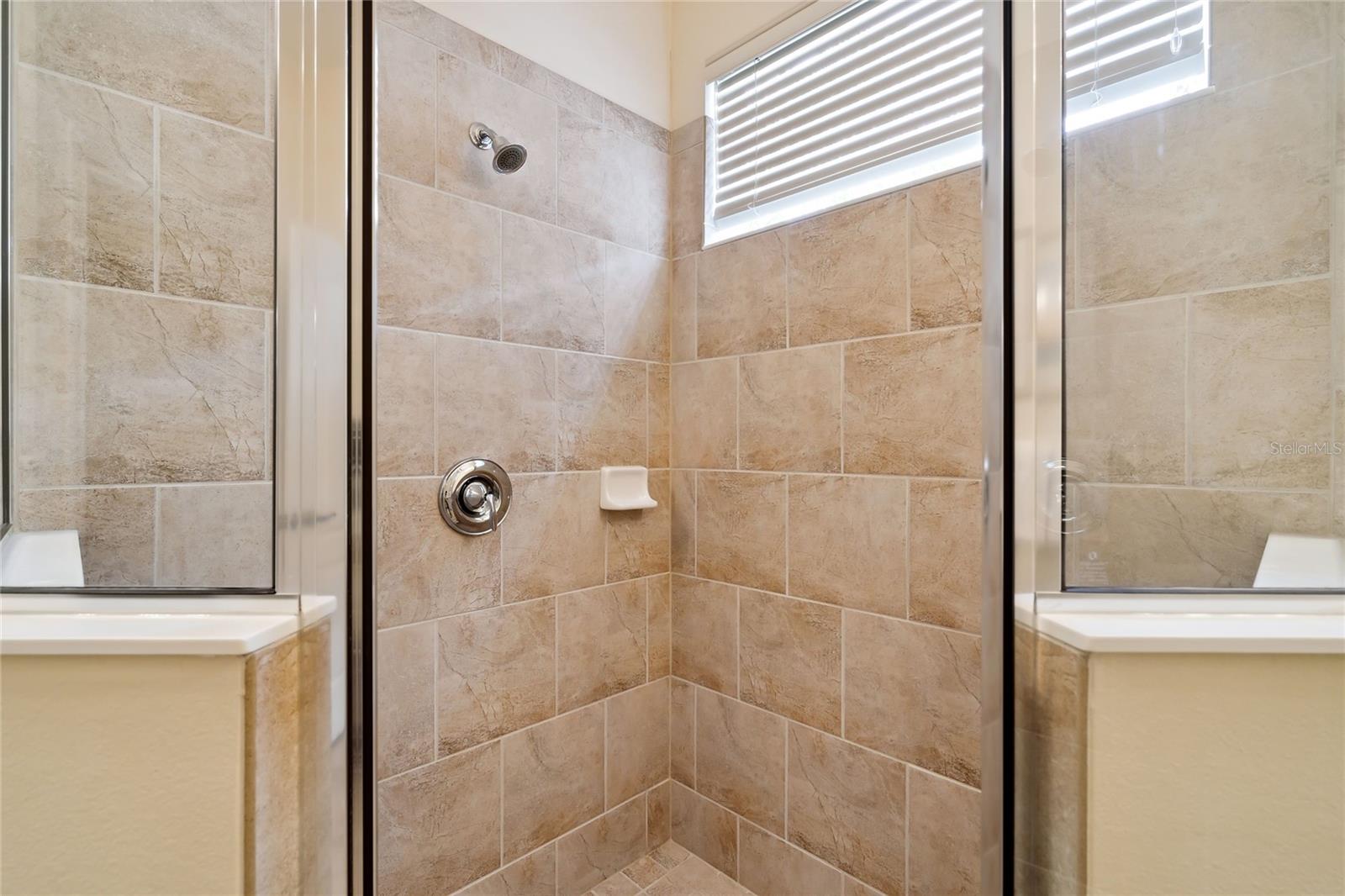 Image 23 of 38 For 8416 Abingdon Court