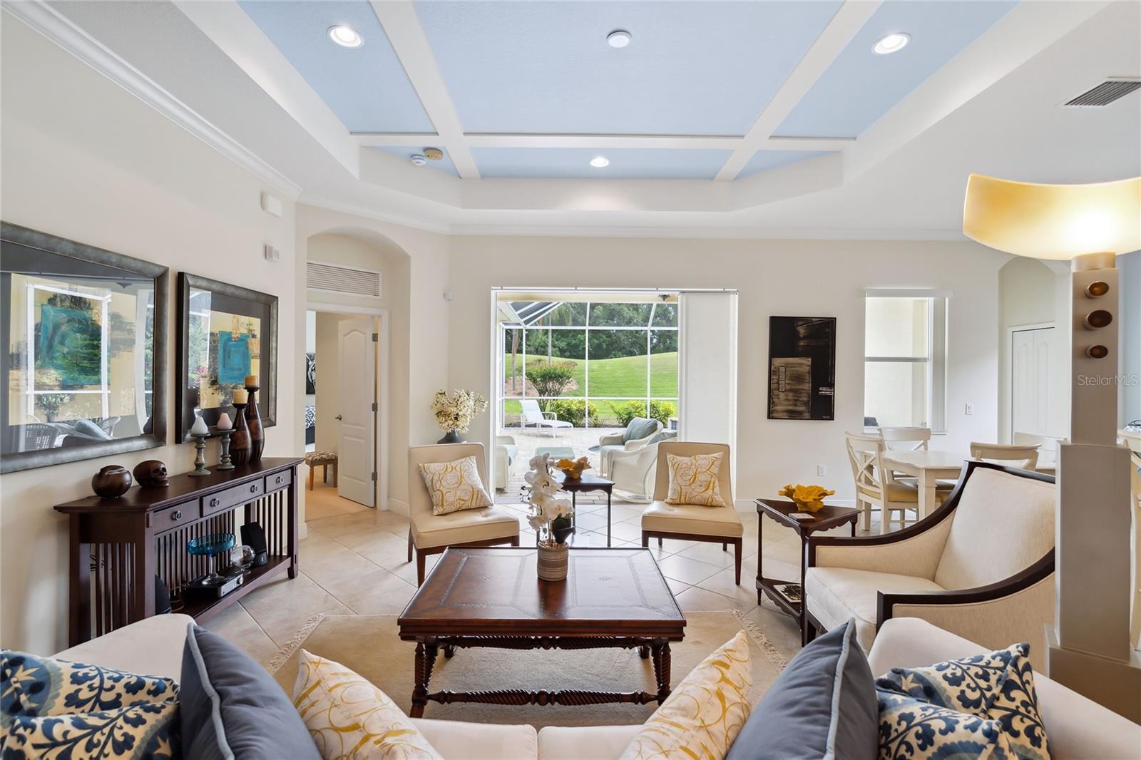 Image 7 of 38 For 8416 Abingdon Court