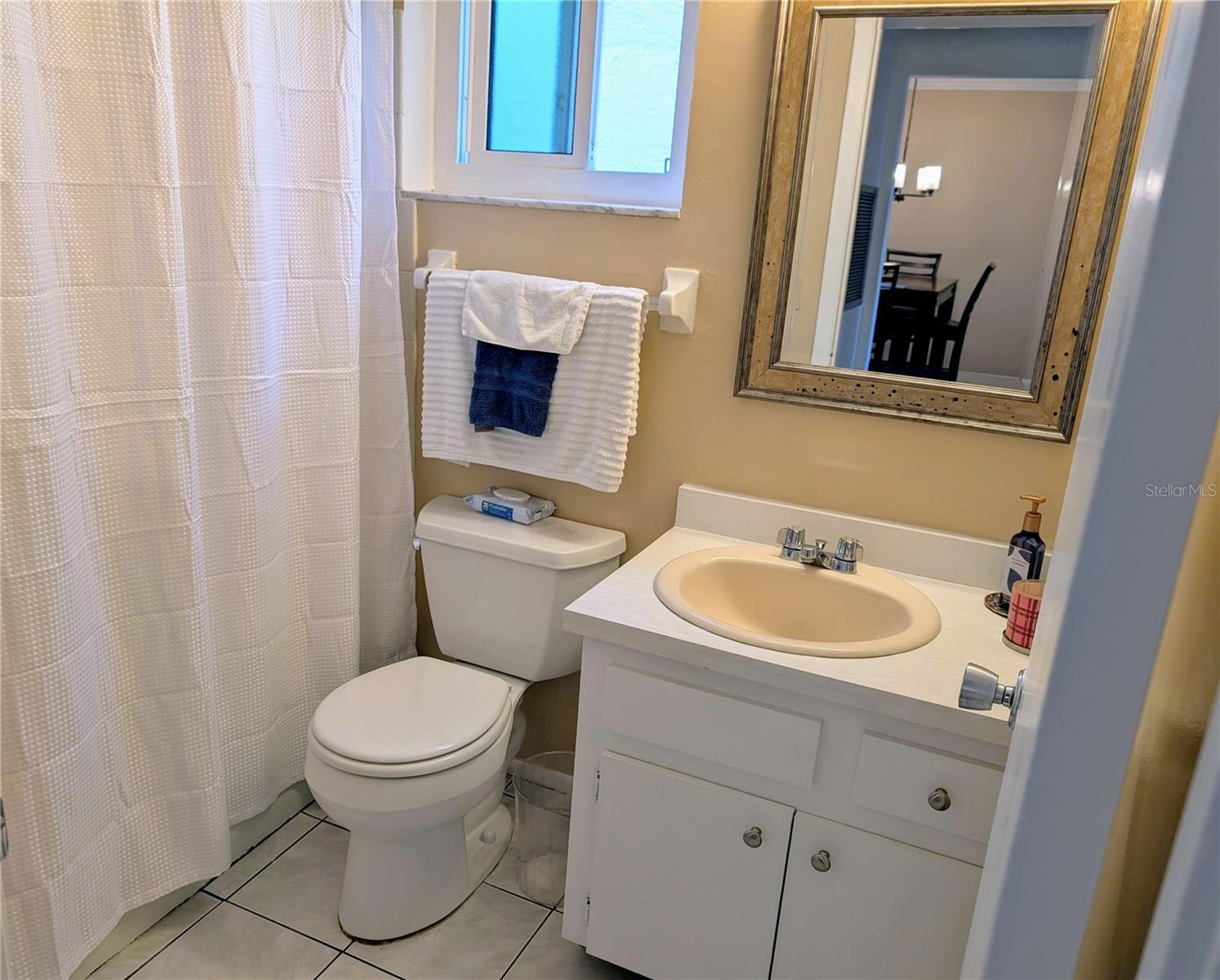 Image 23 of 48 For 3494 Lake Bayshore Drive P-520