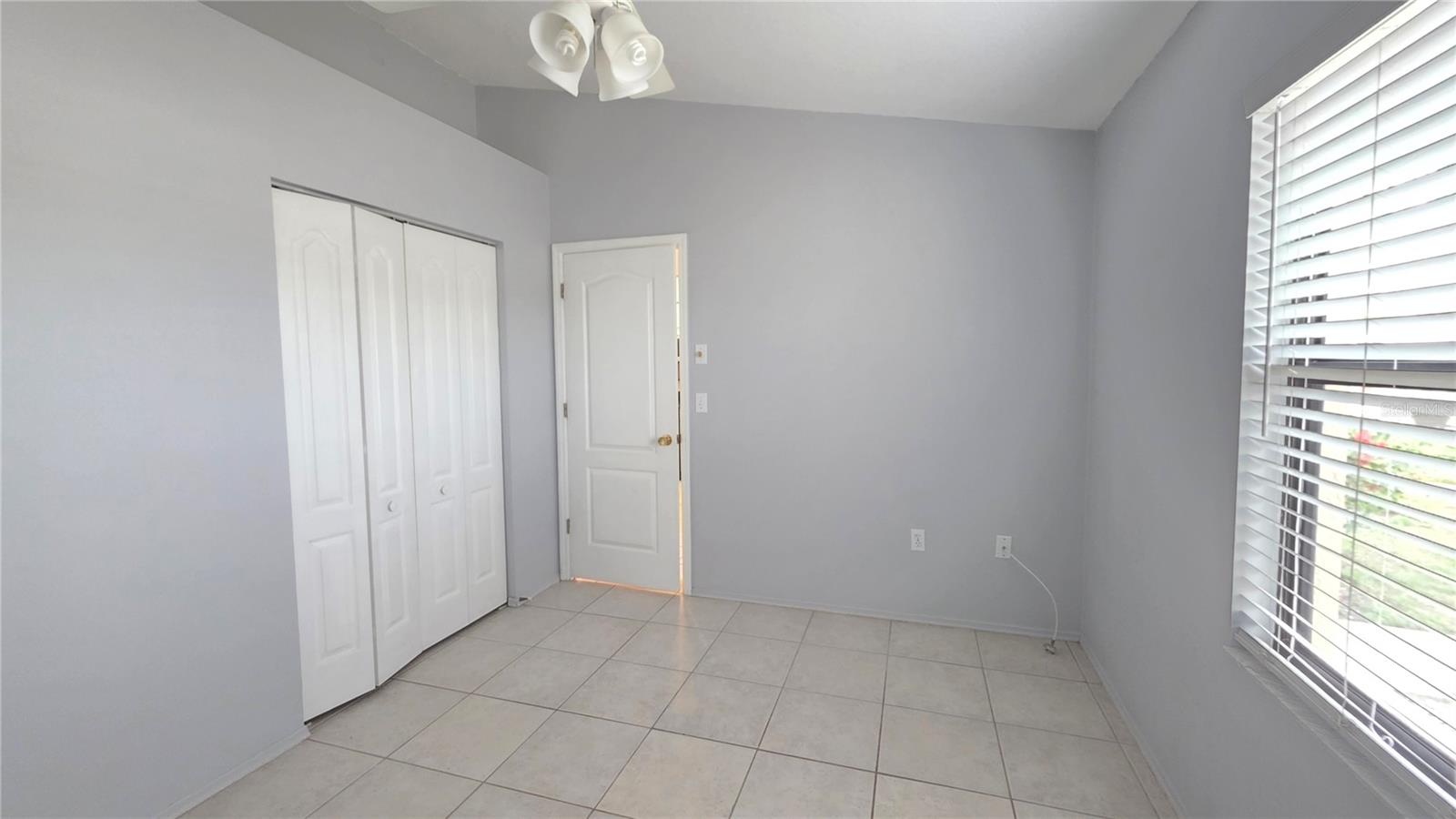 Image 9 of 17 For 2914 64th Street W