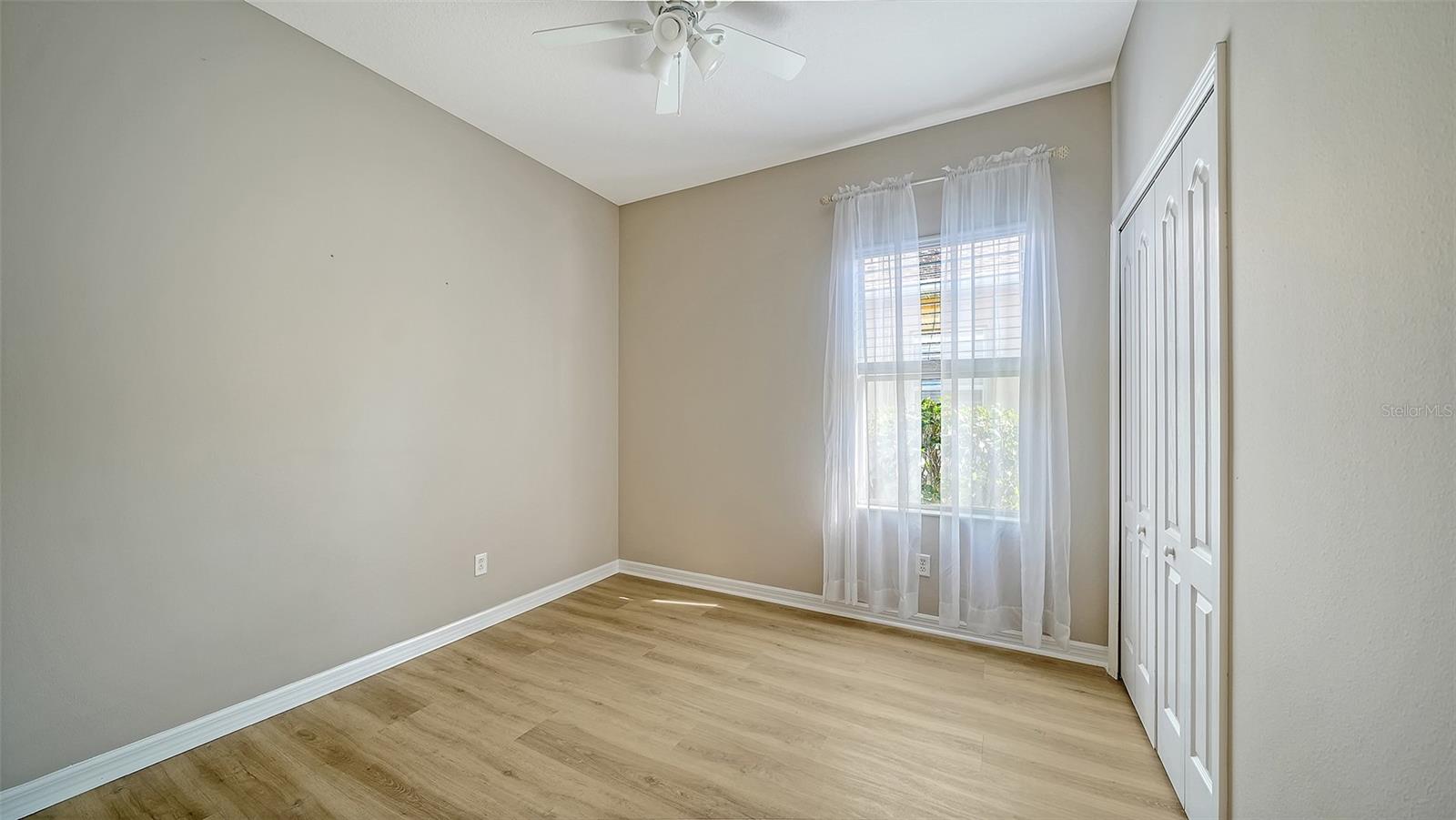 Image 20 of 41 For 4919 Newport News Circle