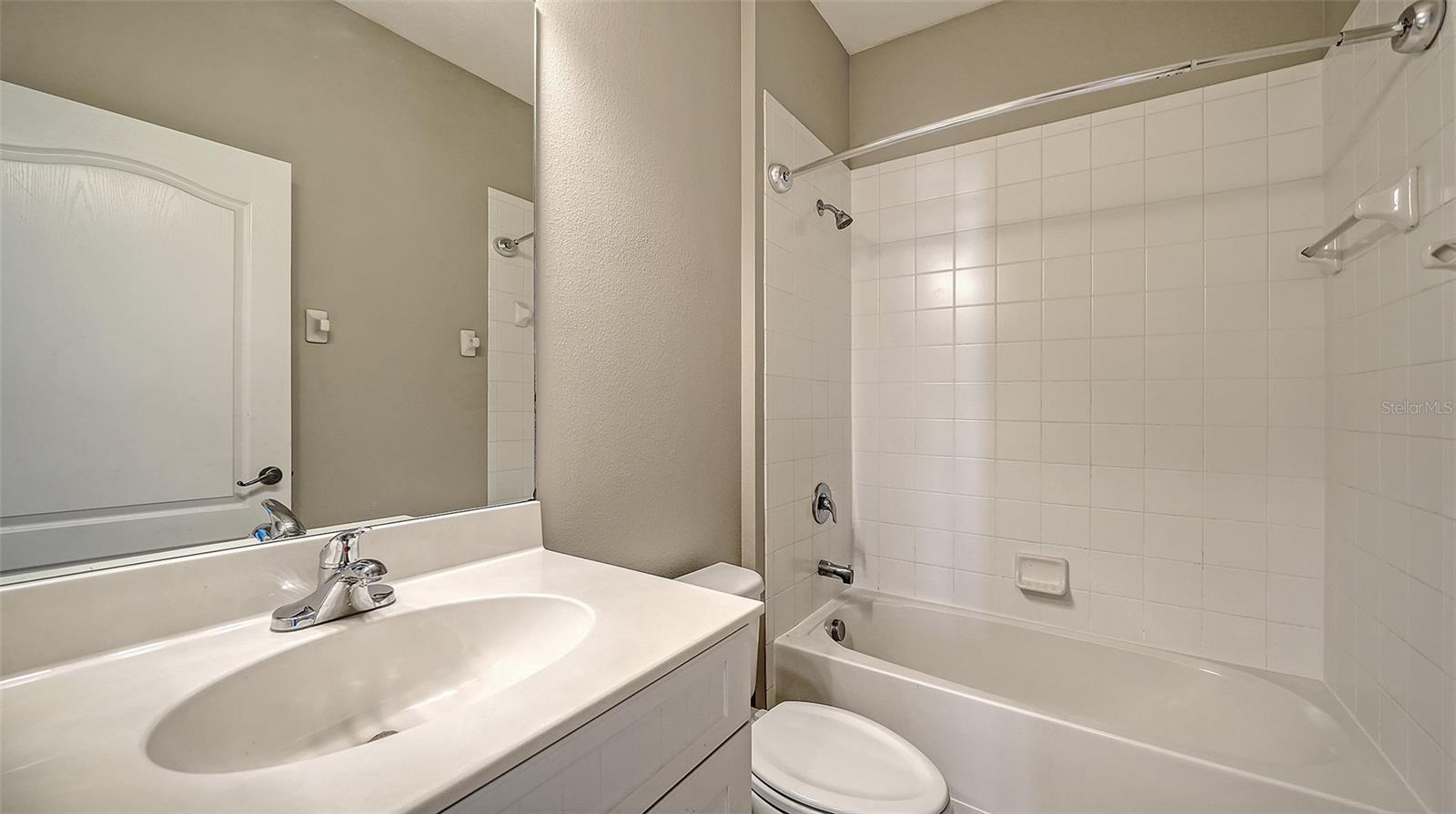 Image 21 of 41 For 4919 Newport News Circle