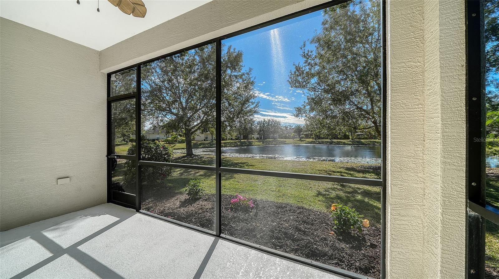 Image 26 of 41 For 4919 Newport News Circle