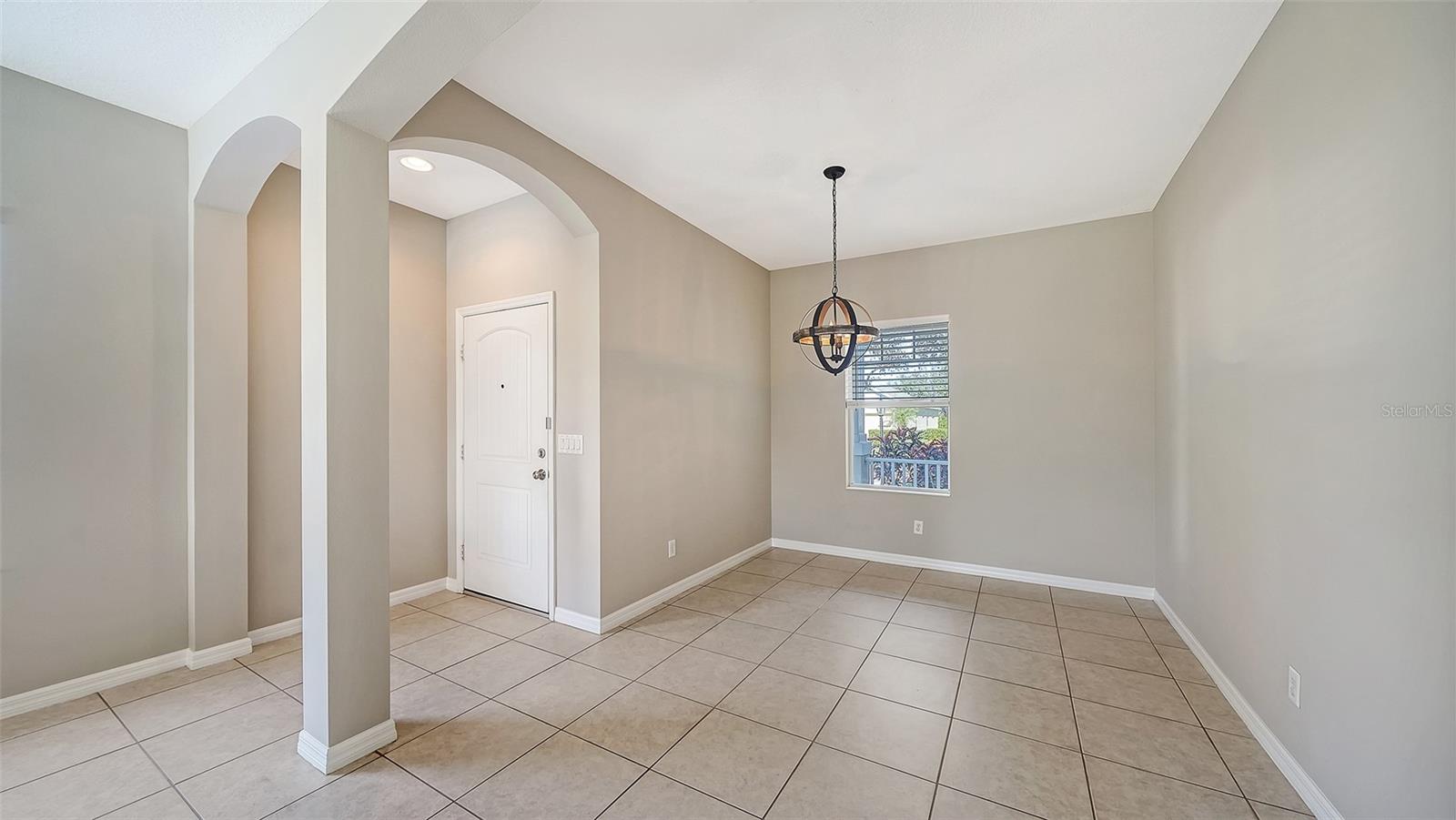 Image 7 of 41 For 4919 Newport News Circle