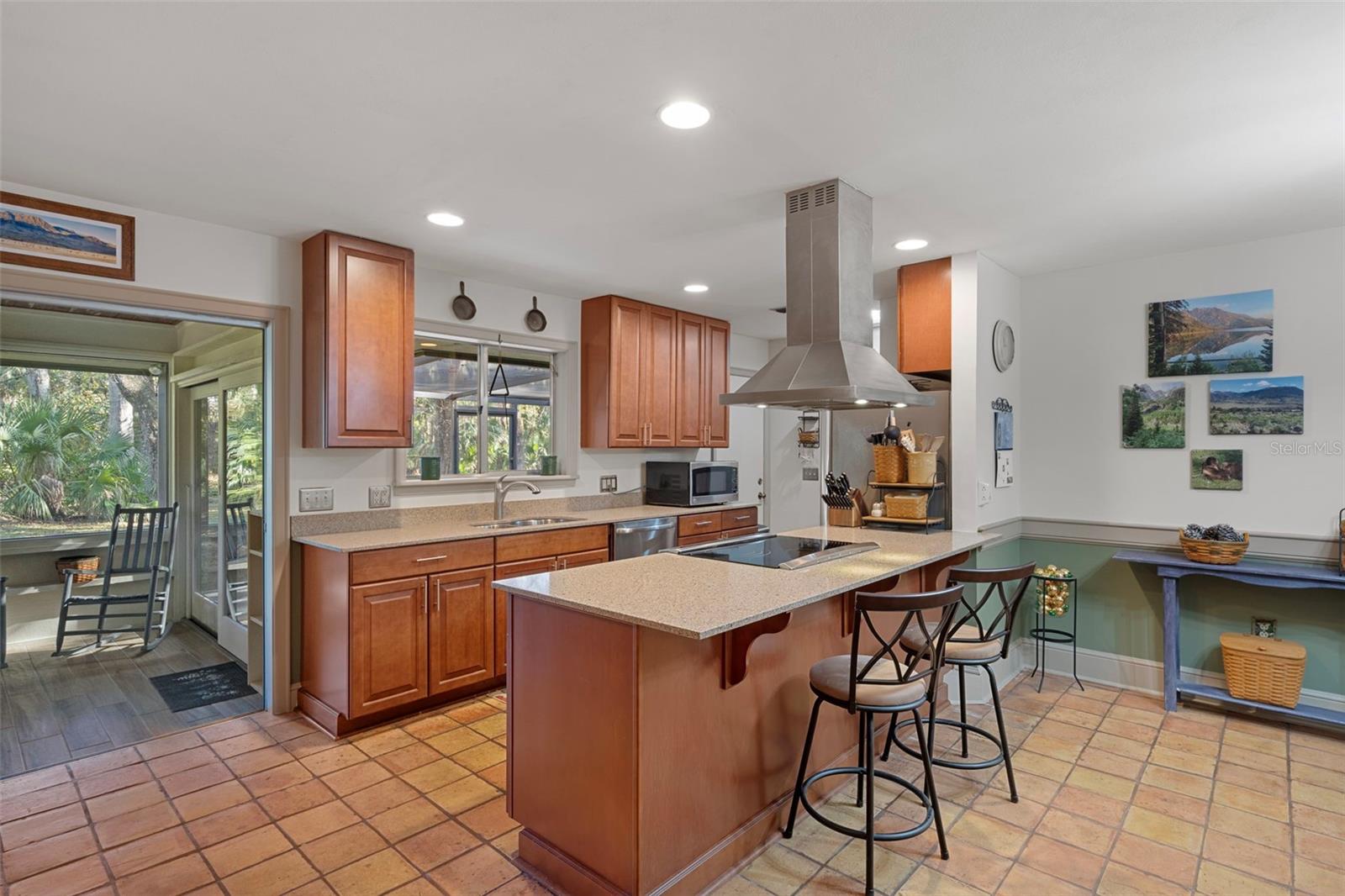 Image 31 of 77 For 8725 Quail Run Drive