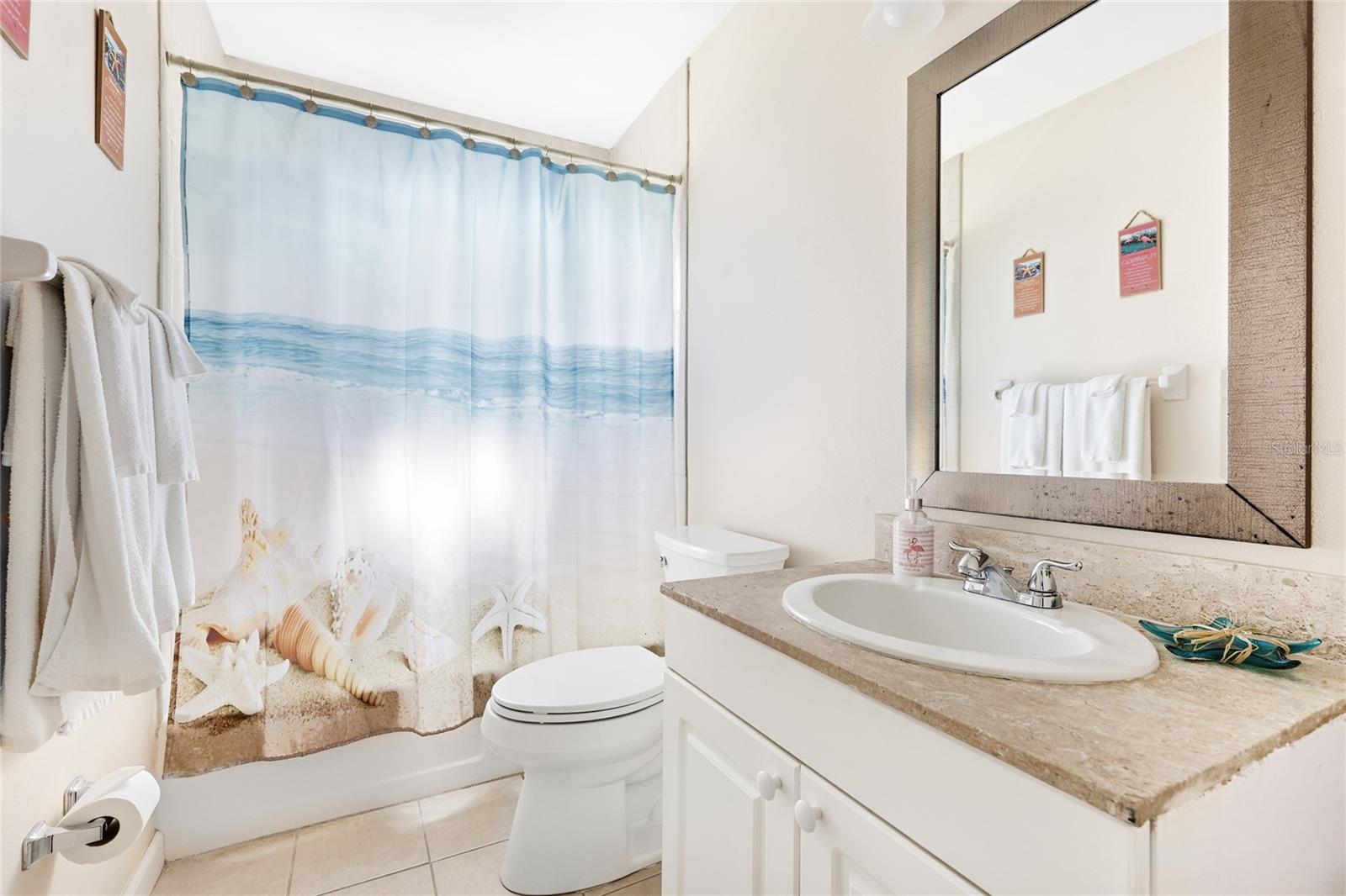 Image 20 of 27 For 3646 Mary Lane