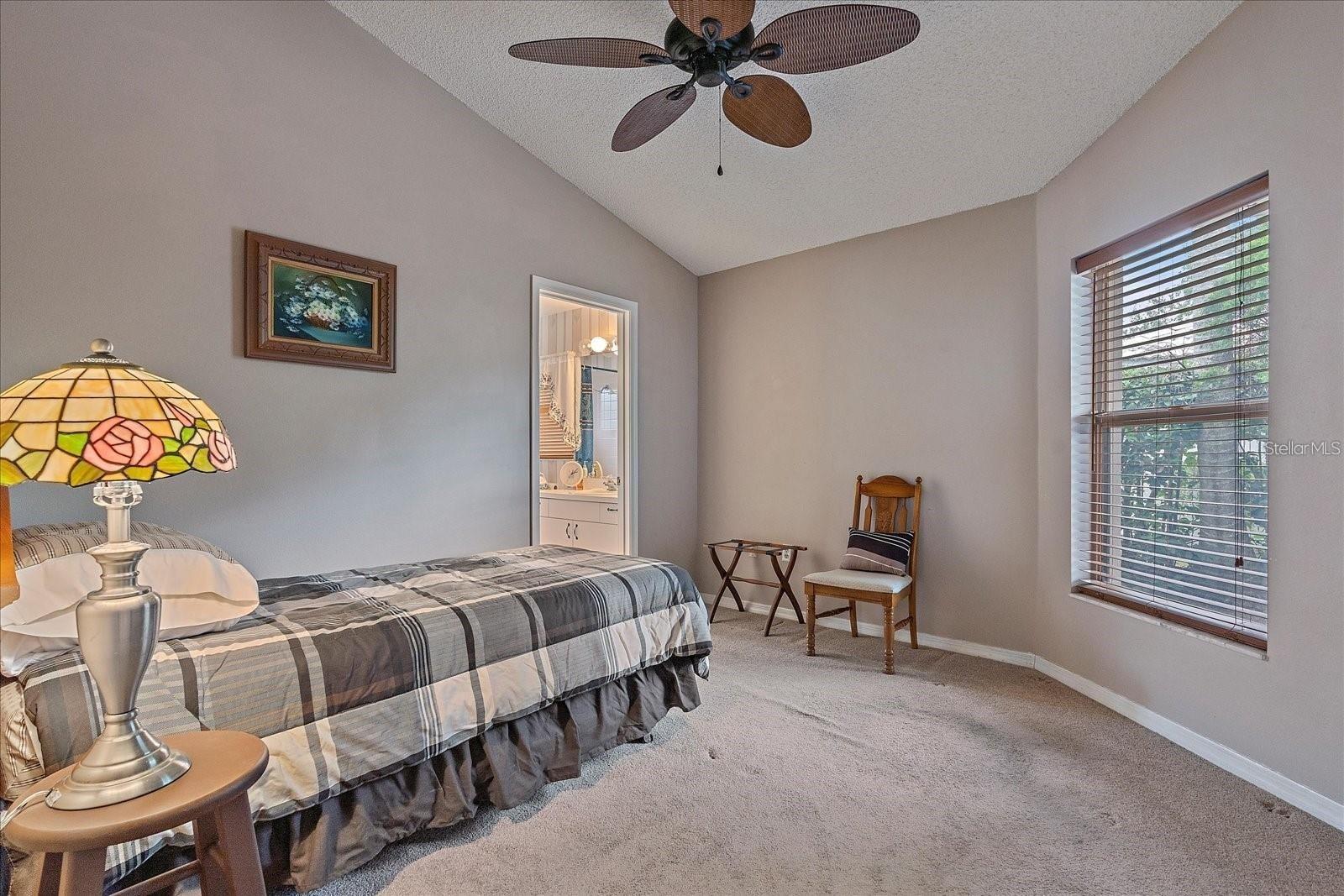 Image 10 of 13 For 5508 Gardens Drive