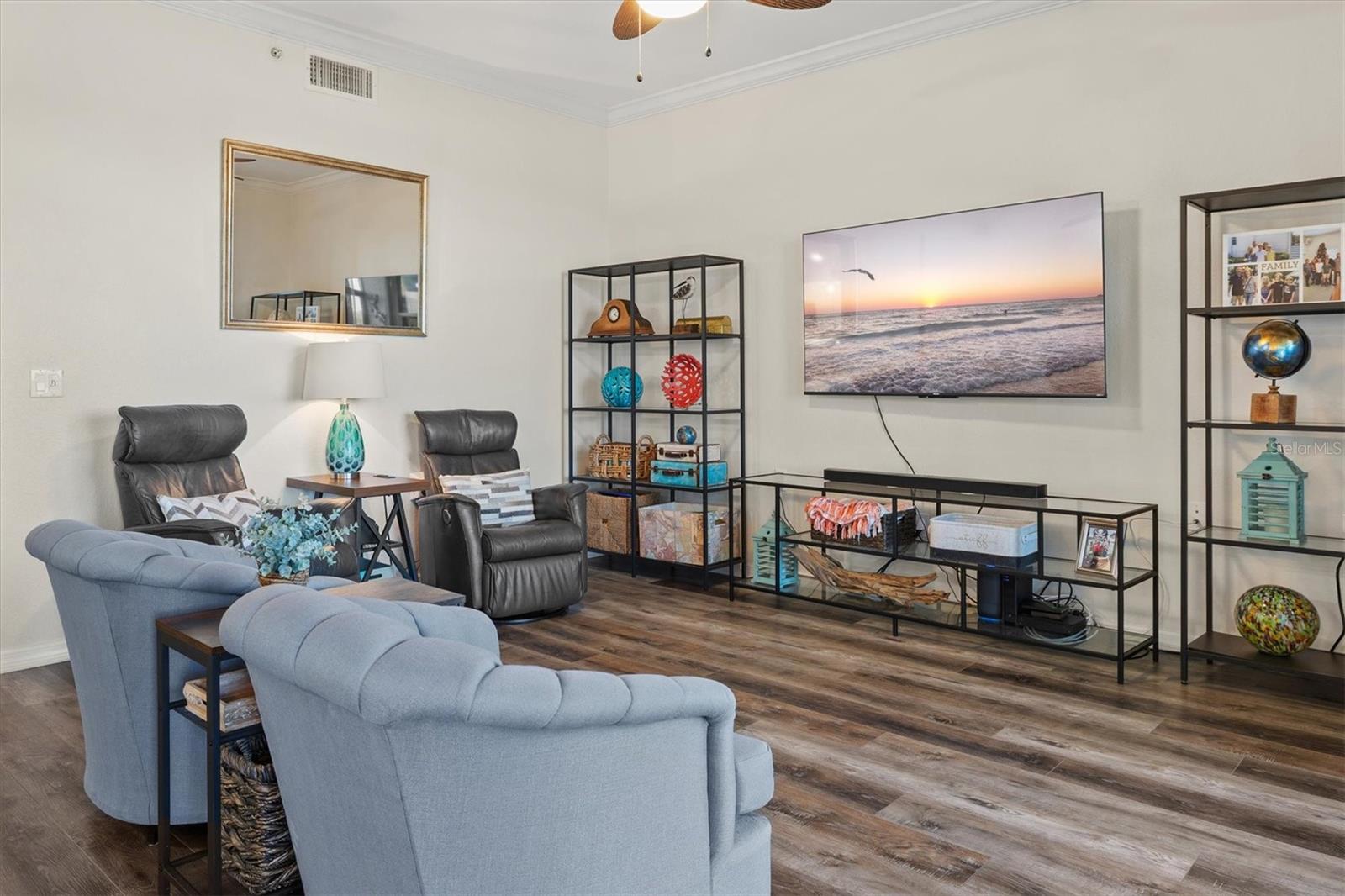 Image 10 of 81 For 7705 Grand Estuary Trail 102