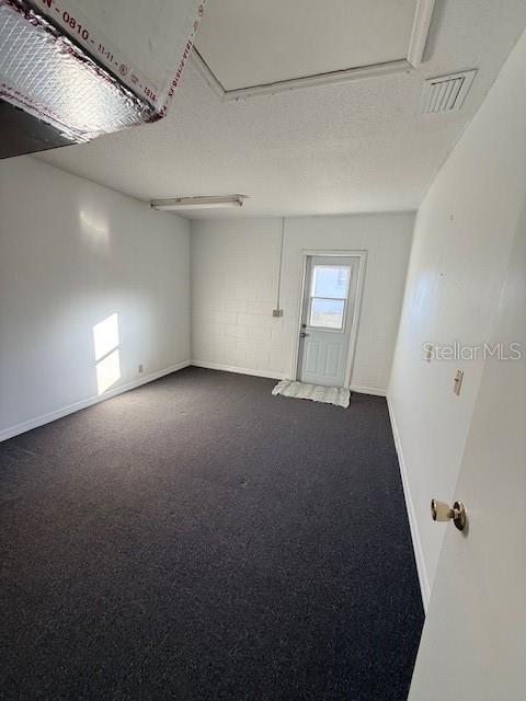 Image 15 of 19 For 11069 Vanessa Avenue