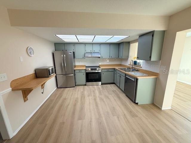 Image 6 of 19 For 11069 Vanessa Avenue