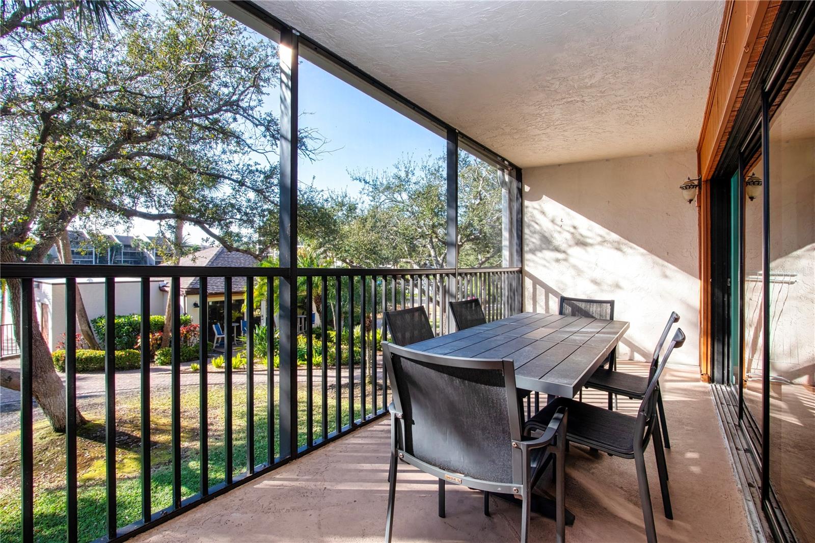 Image 12 of 79 For 1500 Cove Ii Place 524