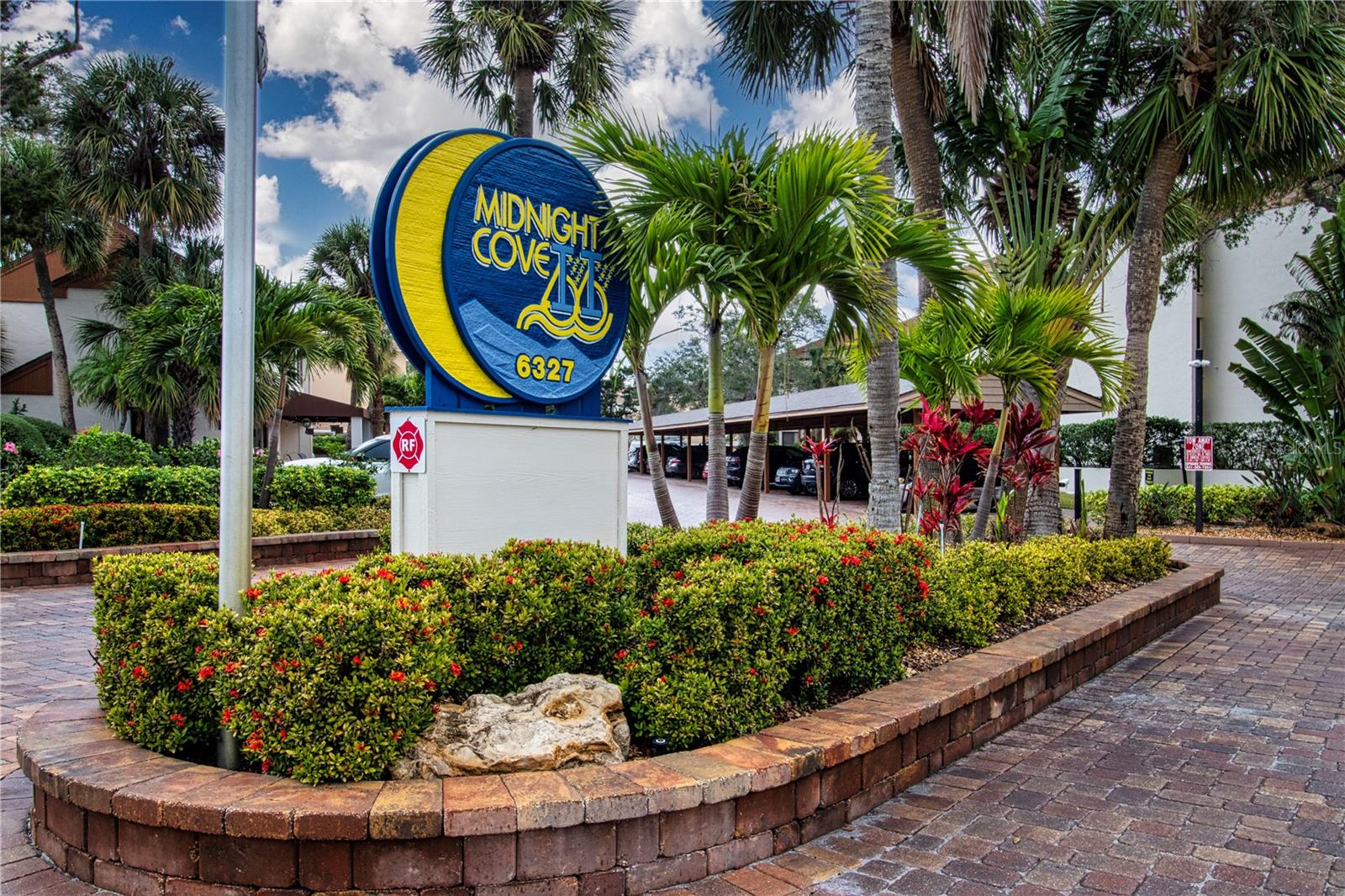 Image 56 of 79 For 1500 Cove Ii Place 524