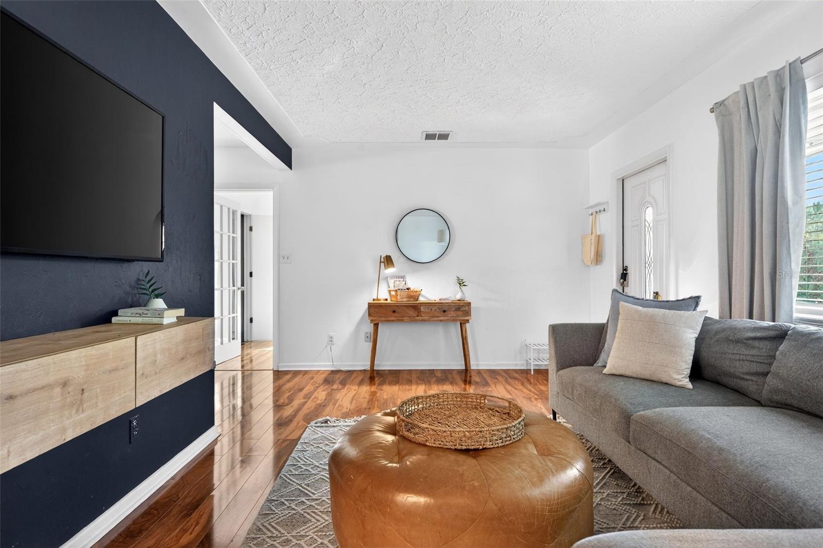 Image 12 of 64 For 6215 Rodgers Avenue