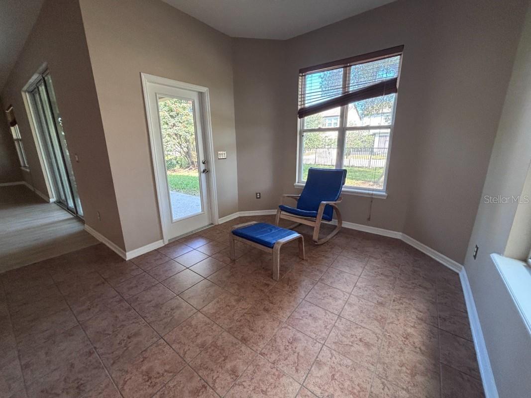 Image 7 of 22 For 6957 Northwich Drive