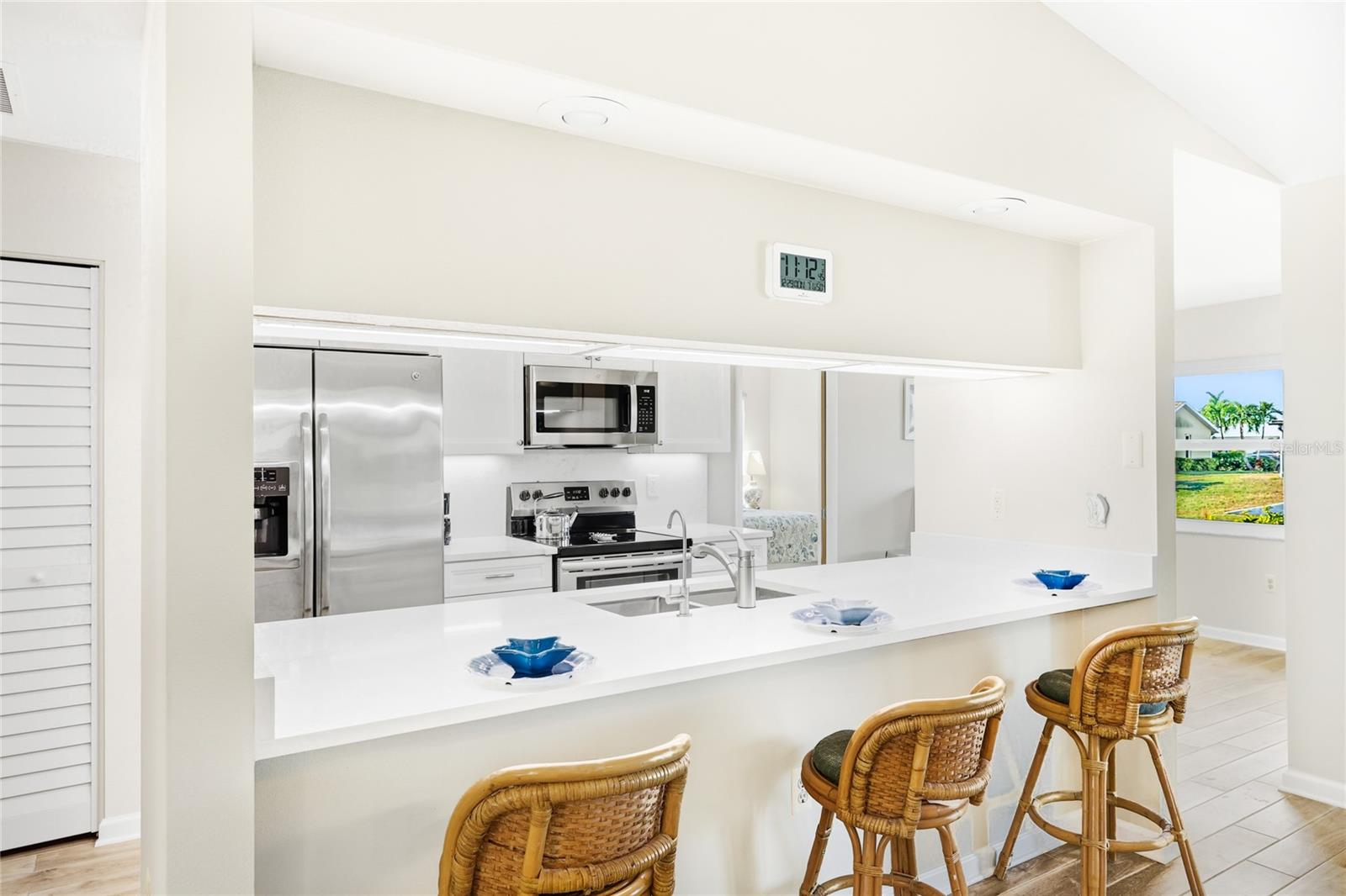 Image 11 of 48 For 5004 Coral Lake Drive