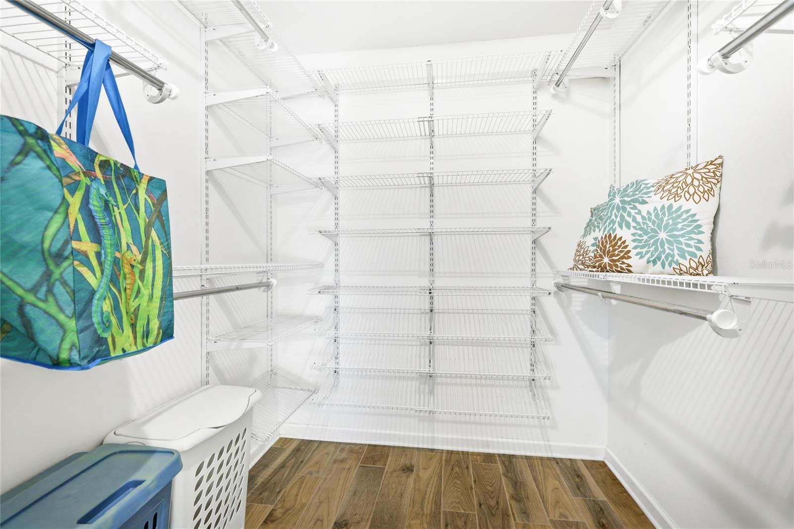 Image 16 of 48 For 5004 Coral Lake Drive