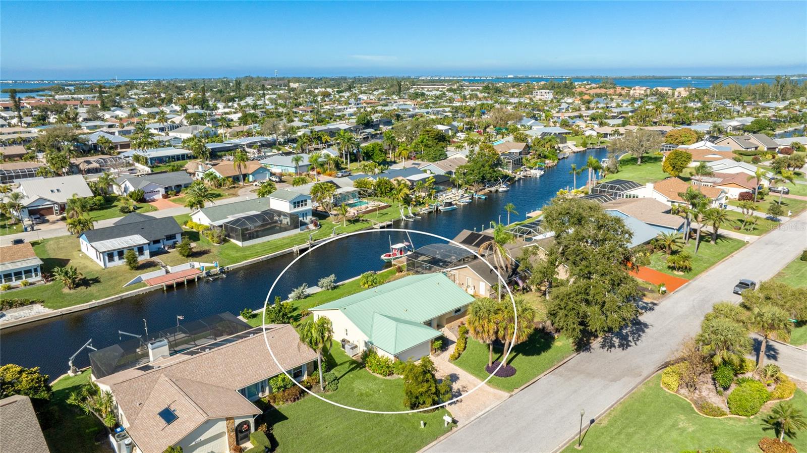 Image 40 of 48 For 5004 Coral Lake Drive