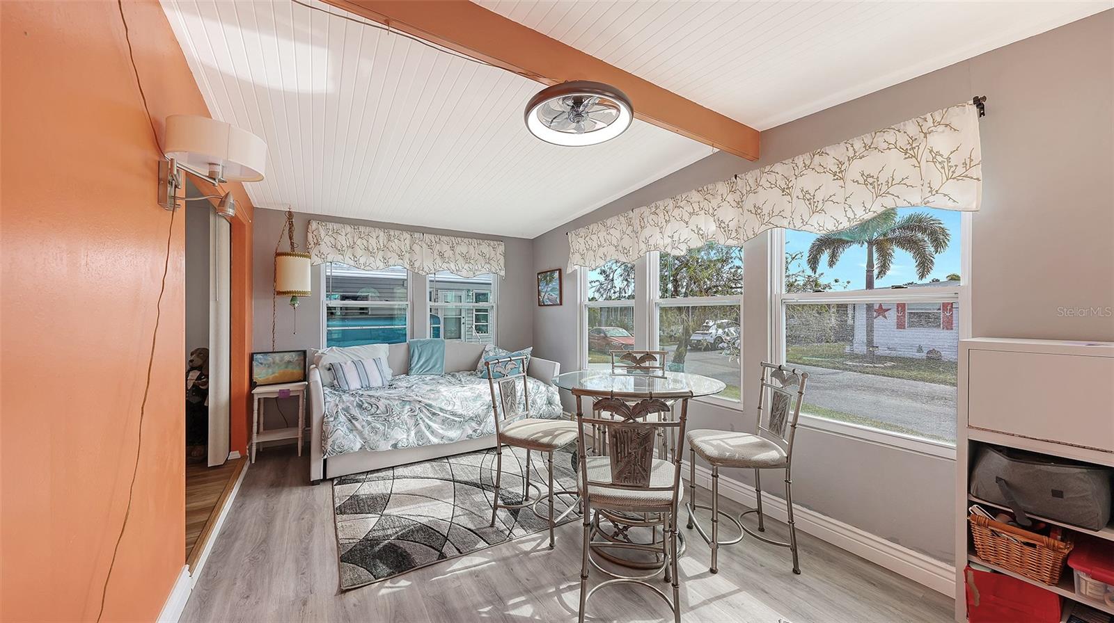 Image 3 of 38 For 502 Bolivia Boulevard