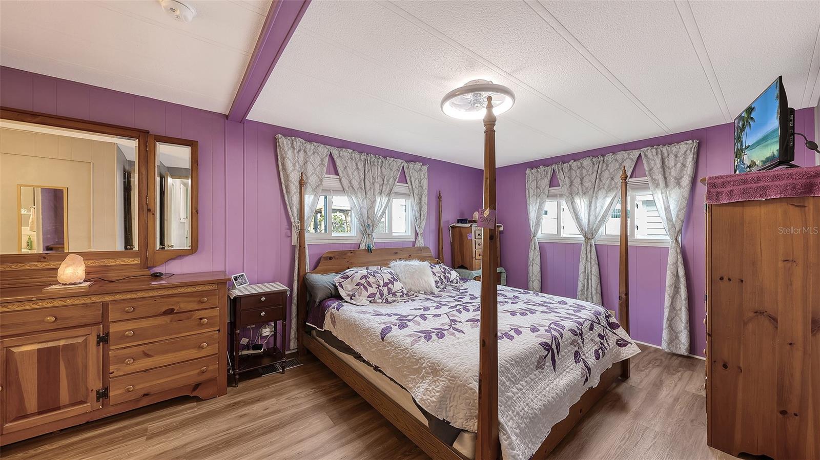 Image 7 of 38 For 502 Bolivia Boulevard