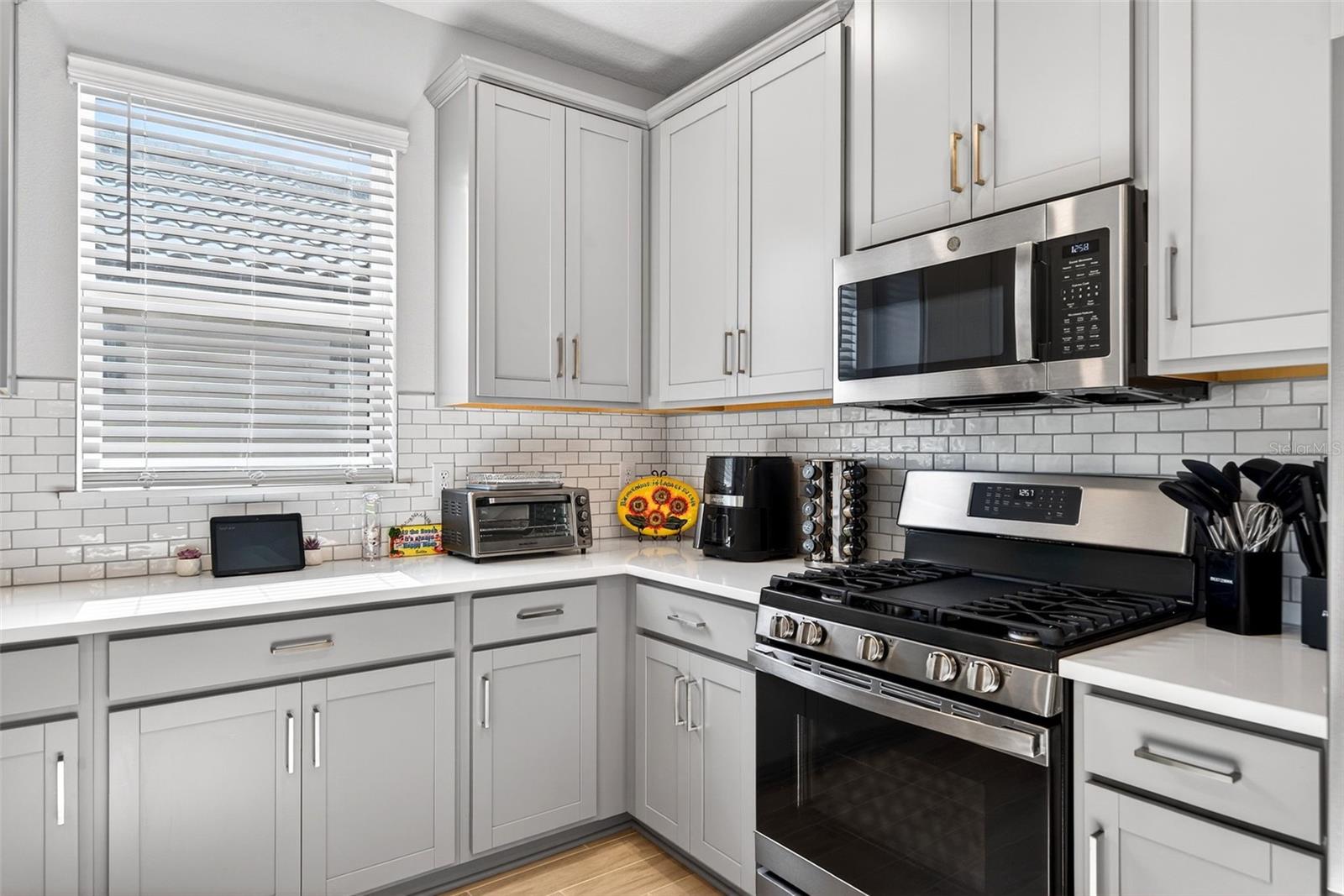 Image 14 of 92 For 3021 Veneto Court