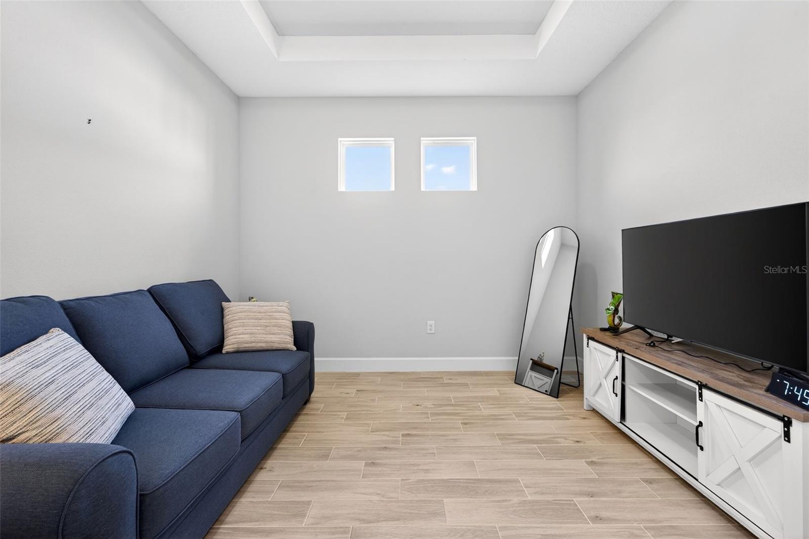 Image 36 of 92 For 3021 Veneto Court