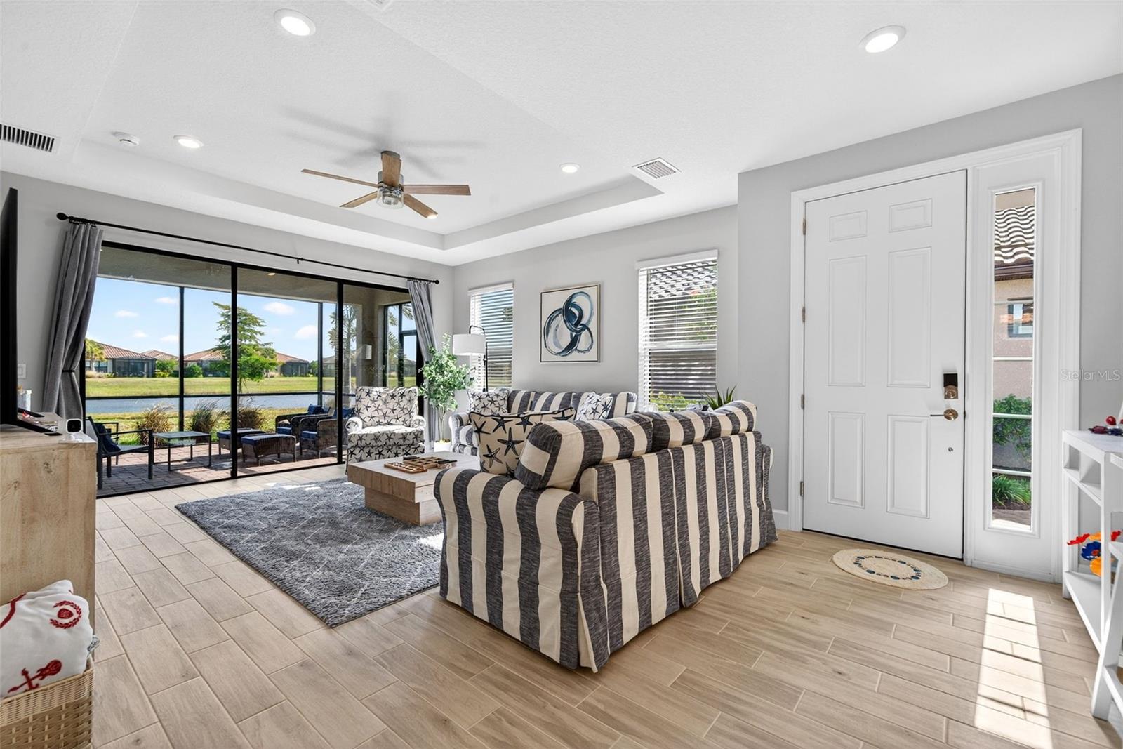 Image 8 of 92 For 3021 Veneto Court