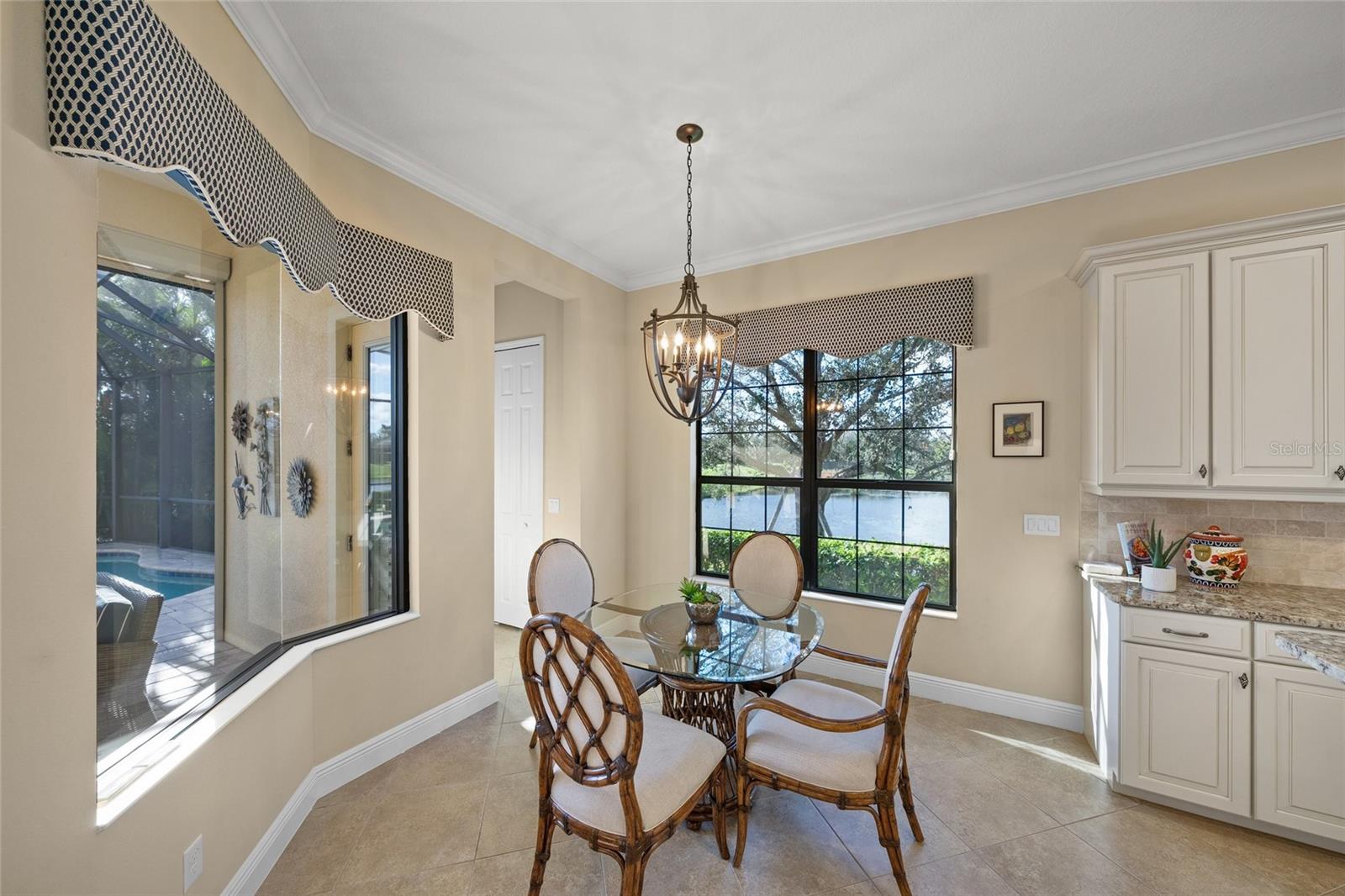 Image 15 of 51 For 7108 Callander Cove