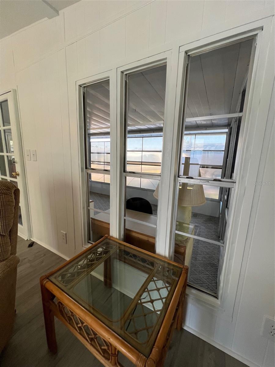 Image 11 of 12 For 11 Shady Lane