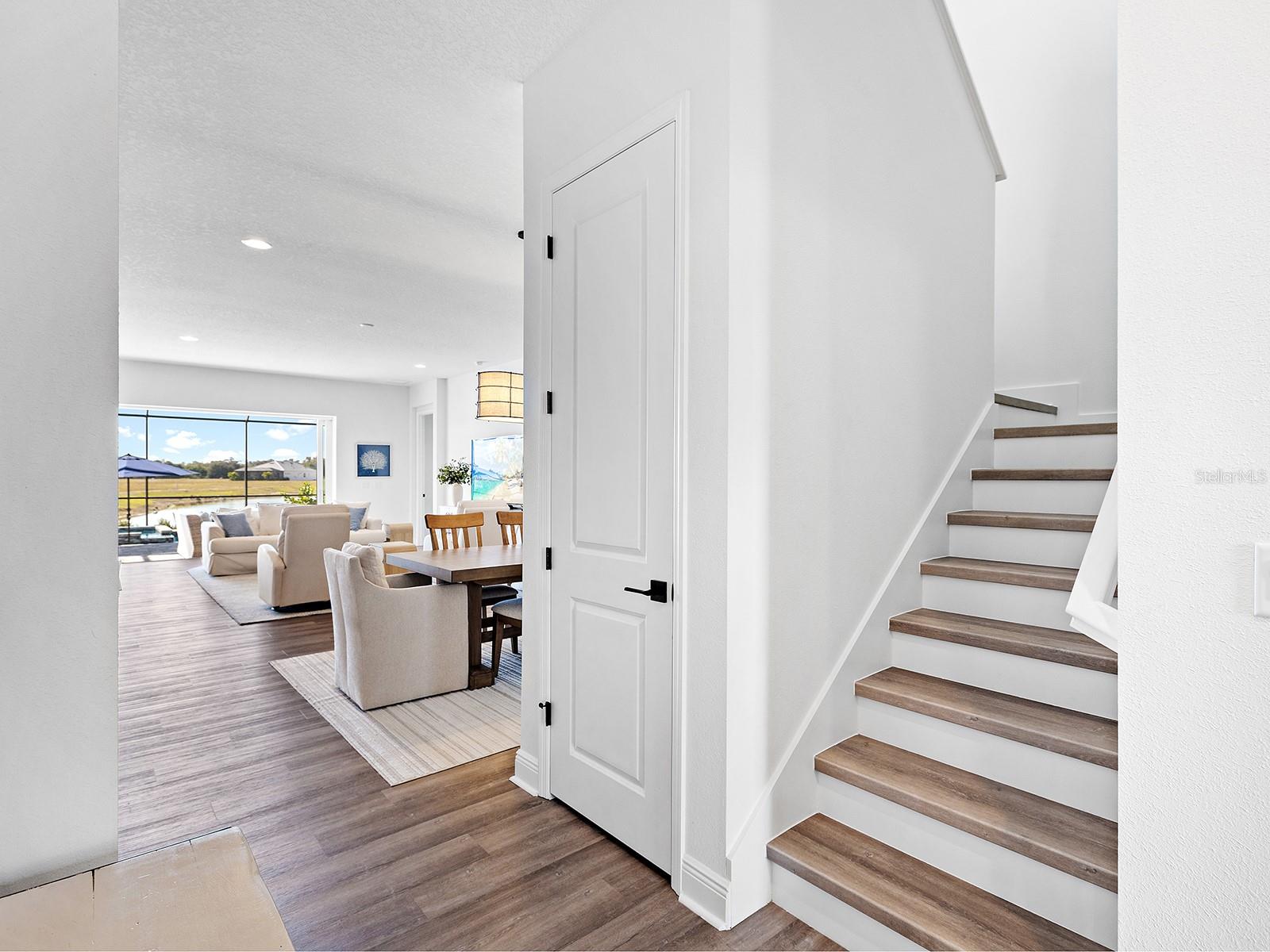 Image 33 of 73 For 10030 Degas Terrace