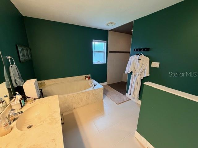 Image 32 of 82 For 5102 19th Avenue W