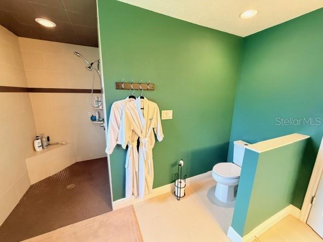 Image 35 of 82 For 5102 19th Avenue W