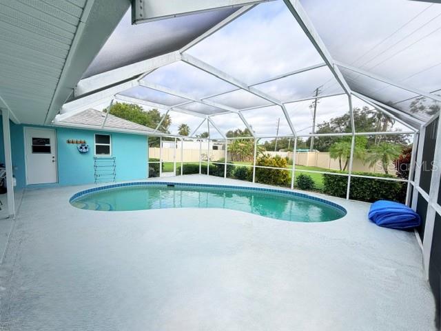 Image 54 of 82 For 5102 19th Avenue W