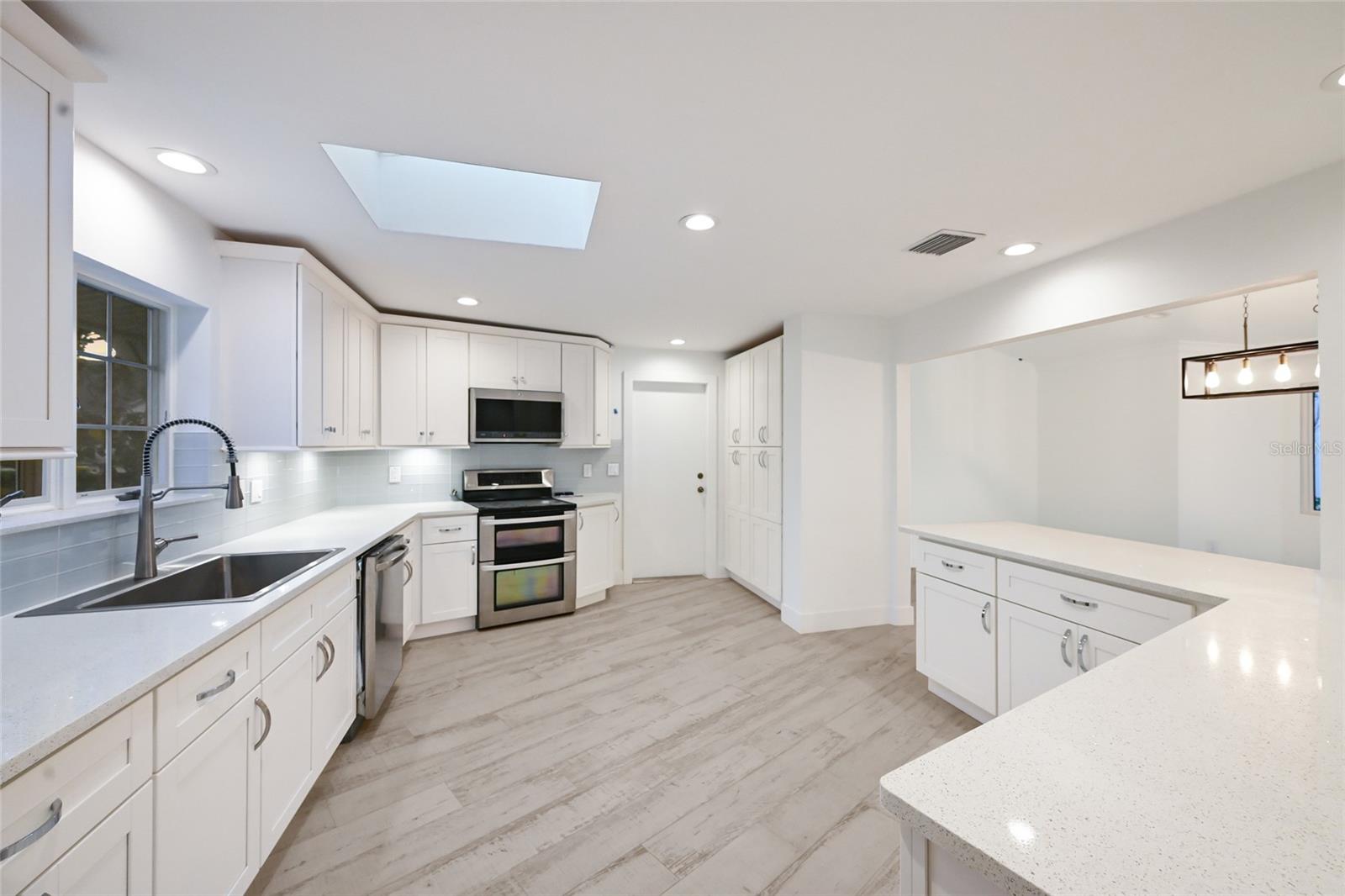 Image 42 of 45 For 843 Norsota Way