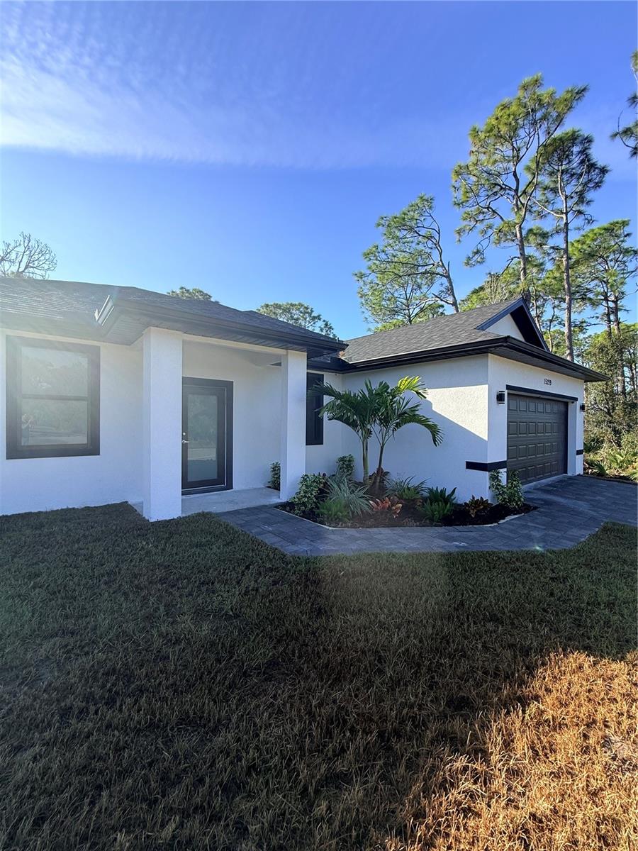 Image 2 of 19 For 15219 Estate Terrace