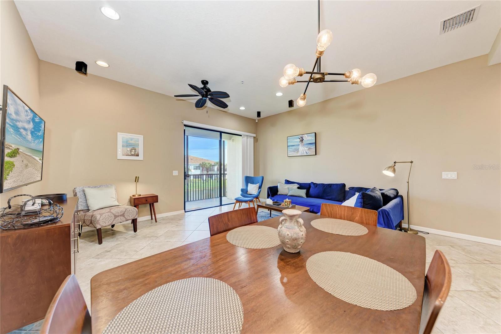 Image 18 of 44 For 4168 Overture Circle