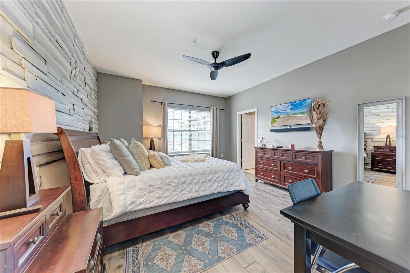 Image 22 of 44 For 4168 Overture Circle