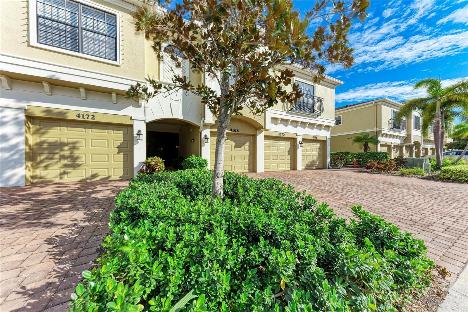 Image 4 of 44 For 4168 Overture Circle