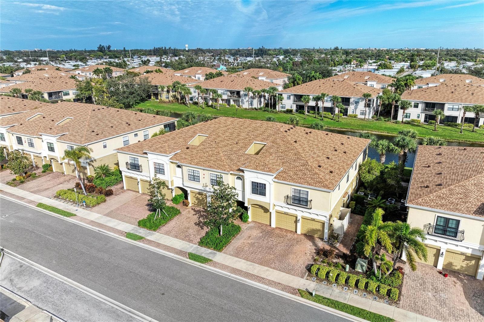 Image 41 of 44 For 4168 Overture Circle