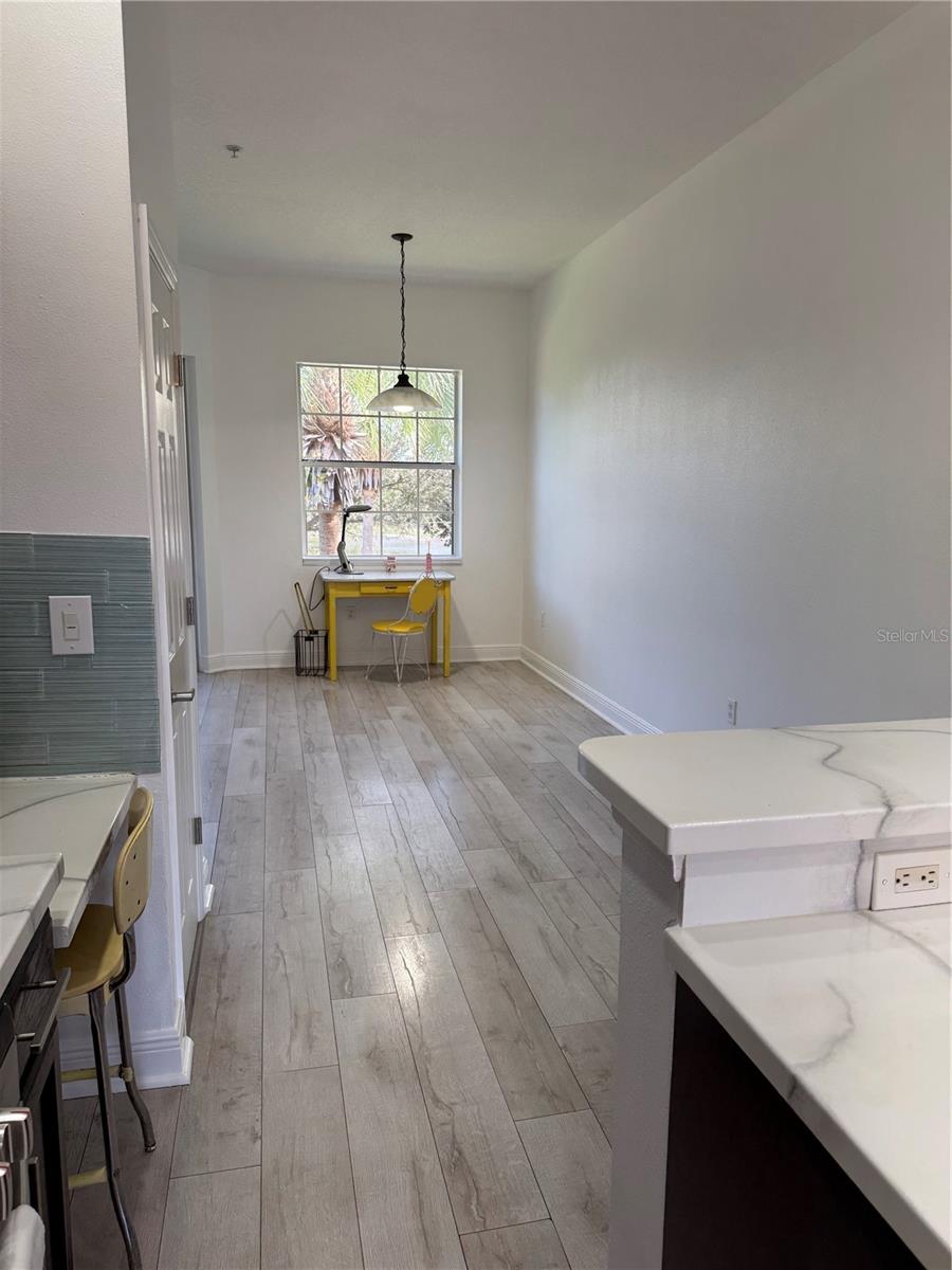 Image 14 of 50 For 8261 Miramar Way 8261