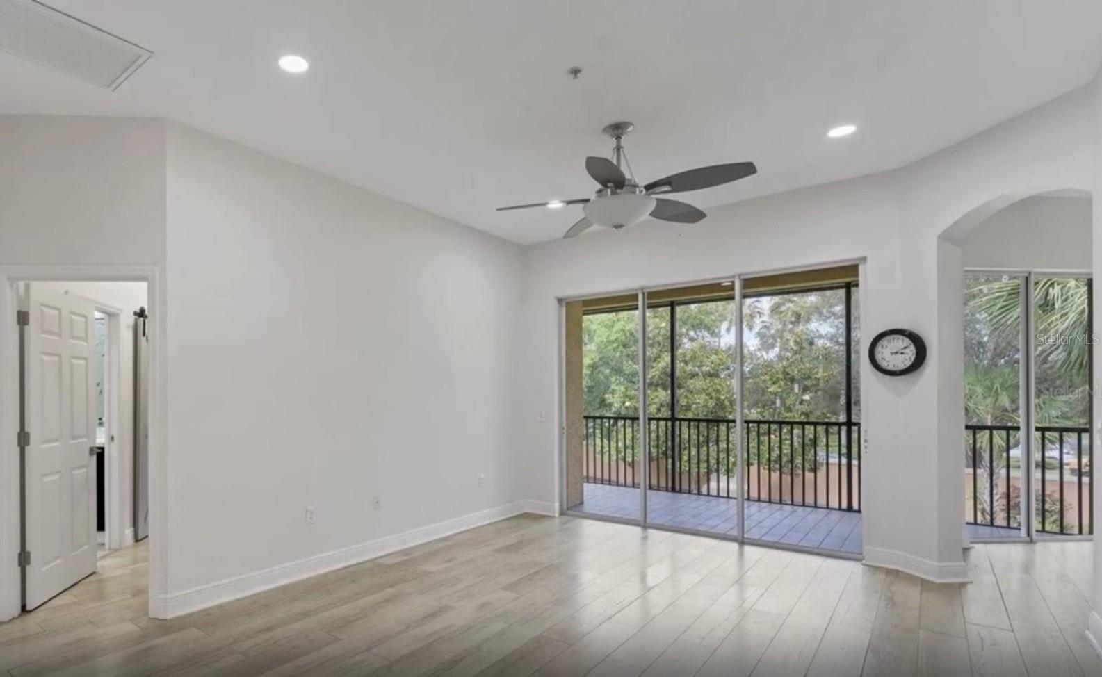 Image 15 of 50 For 8261 Miramar Way 8261