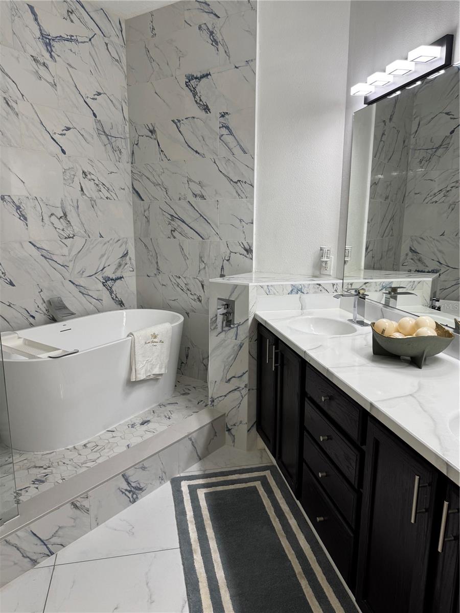 Image 29 of 50 For 8261 Miramar Way 8261