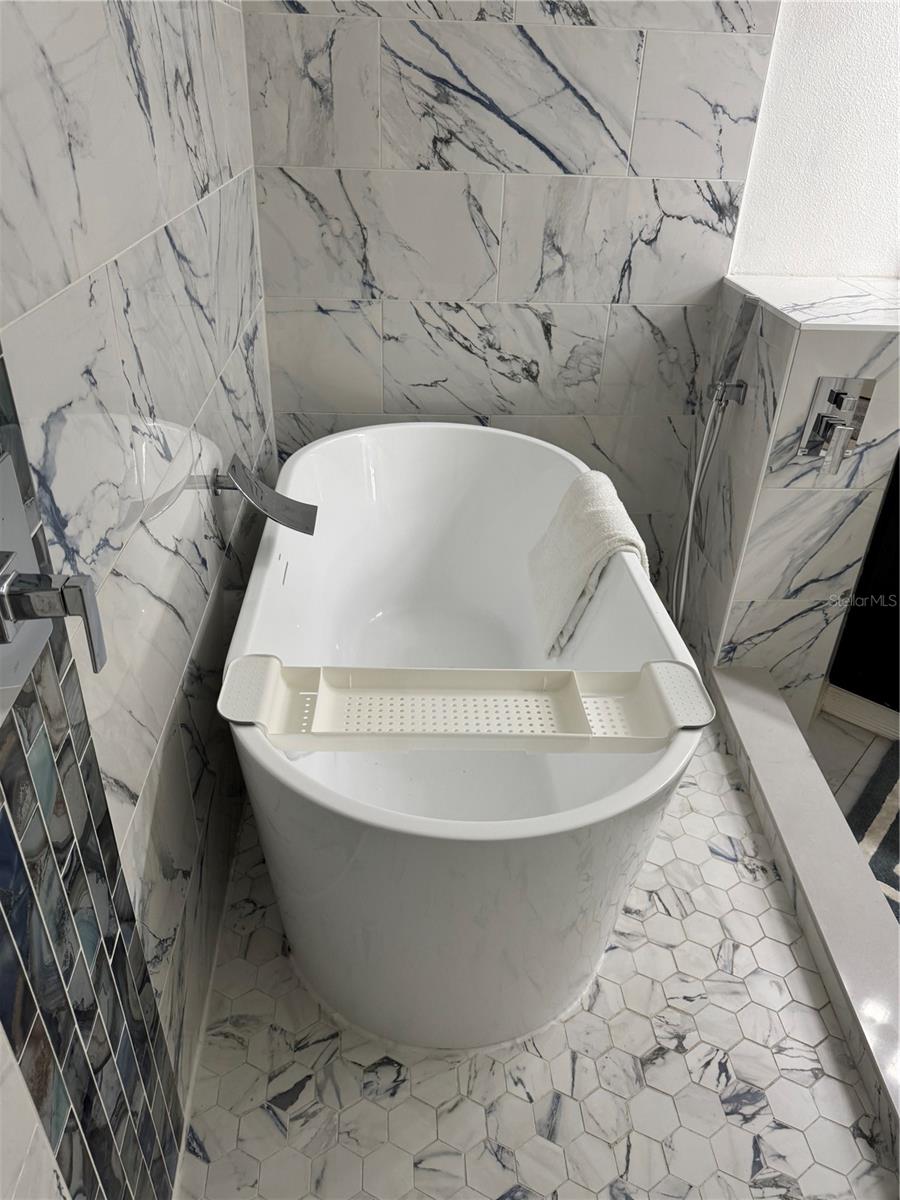 Image 30 of 50 For 8261 Miramar Way 8261