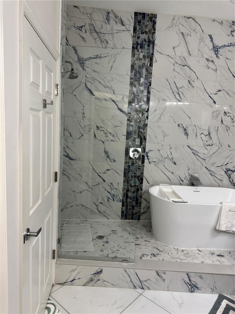 Image 31 of 50 For 8261 Miramar Way 8261