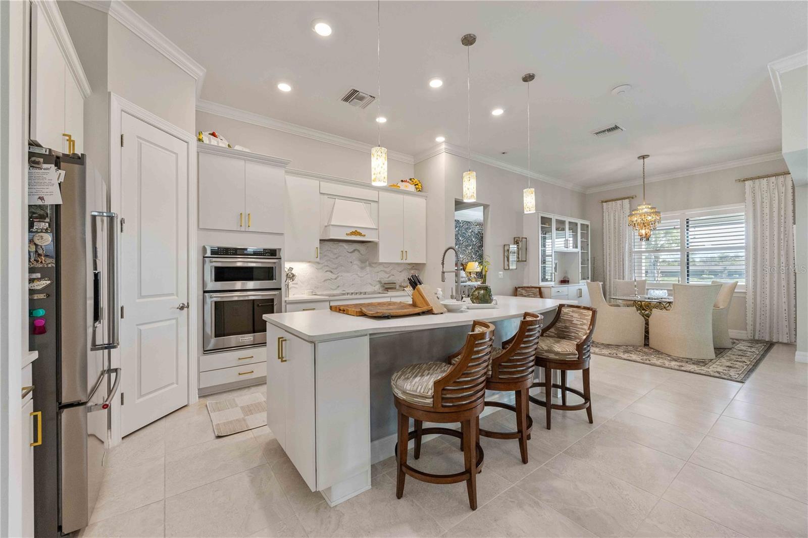 Image 11 of 65 For 13083 Borrego Street