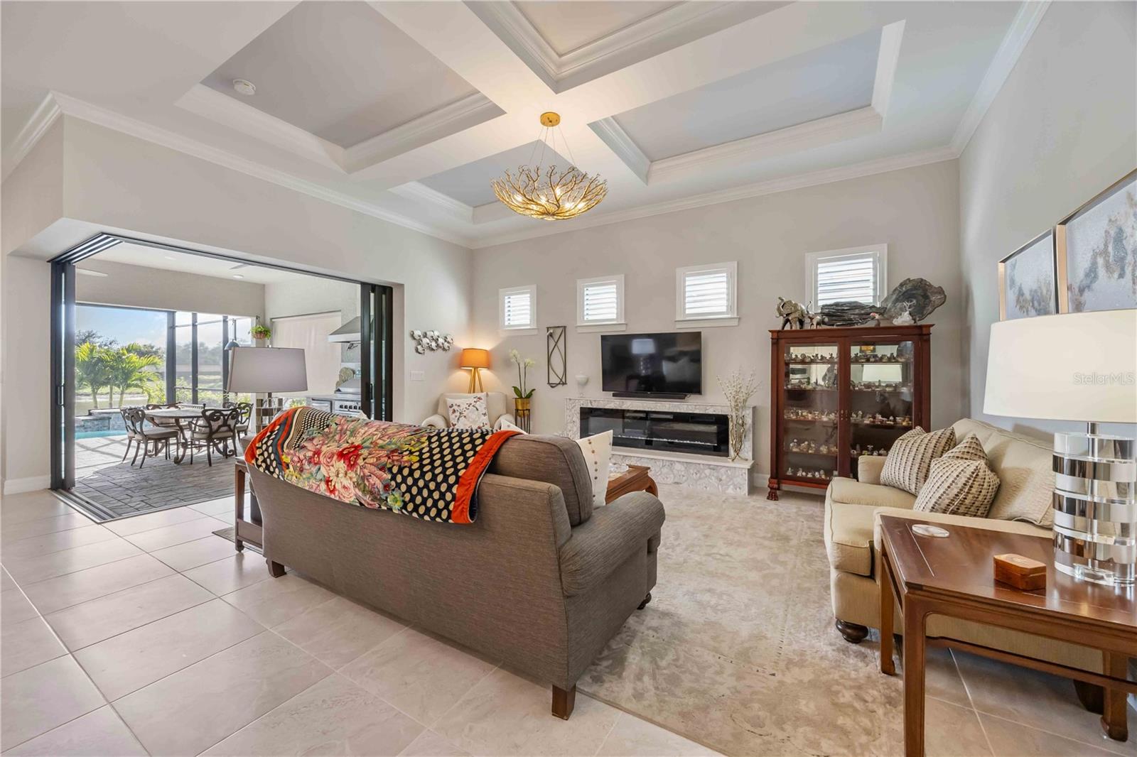 Image 19 of 65 For 13083 Borrego Street